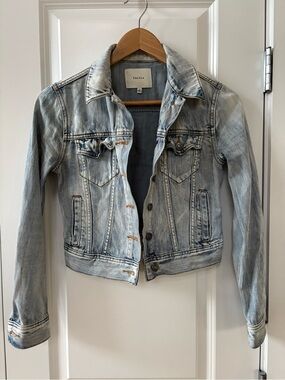 Talula Aritzia Light Acid Wash Denim Jean Jacket - Women's XS